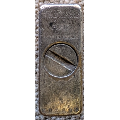 Briquet plaqué argent à décor guilloché DUPONT
