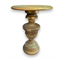 Sellette en bois sculpté doré
