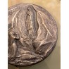 Bas-relief "Vierge" en argent, signé