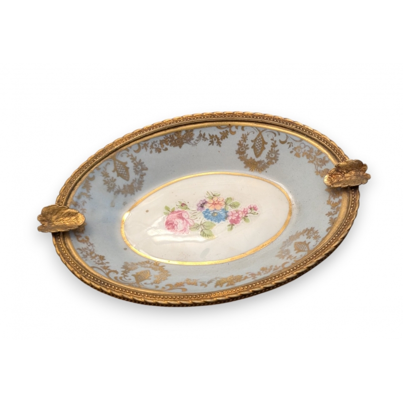 Cendrier ovale en porcelaine bleue de Limoges