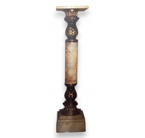 Colonne en porcelaine et onyx, montures bronze
