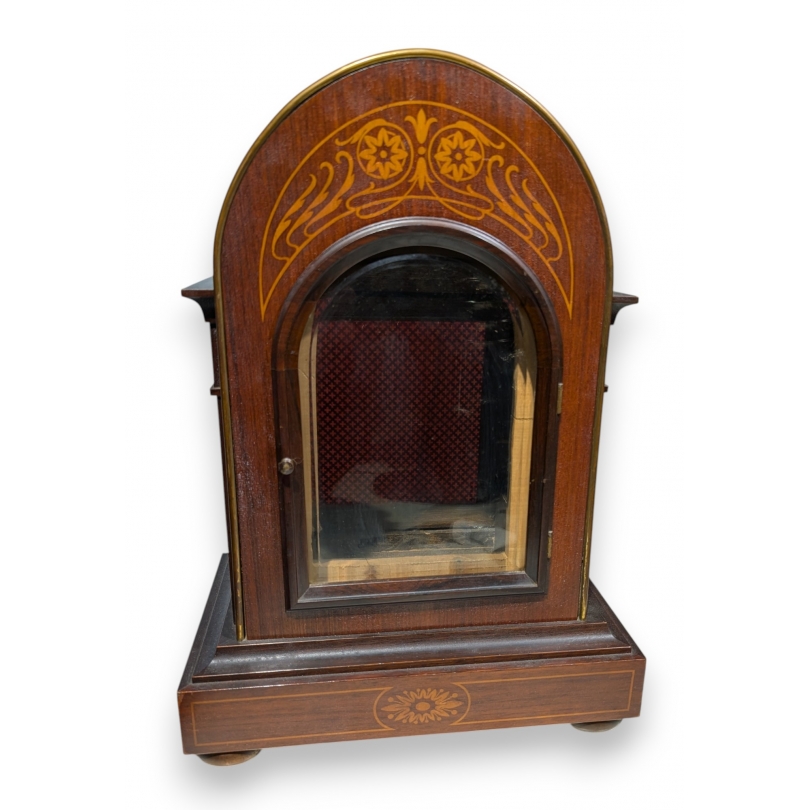 The top of Morbier transformed into a display window