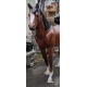 Cheval brun en résine