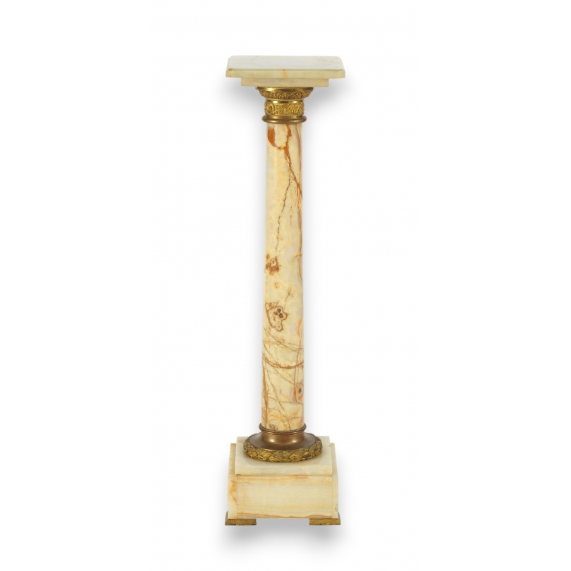 Colonne en onyx et bronze doré