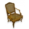 Fauteuil Régence en bois sculpté, siège