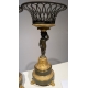 Paire de jardinières de table en bronze aux Puttos