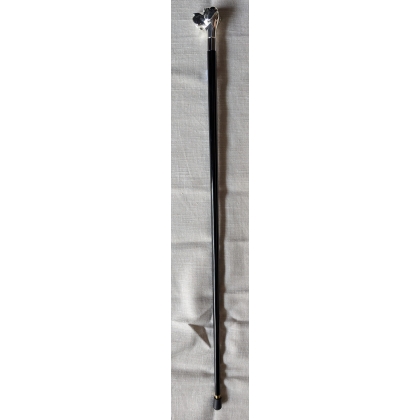 Walking stick with a silver Labrador knob