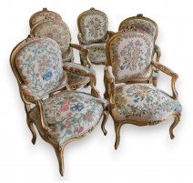 Suite de 6 fauteuils Louis XV dorés