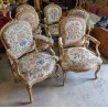 Suite de 6 fauteuils Louis XV dorés