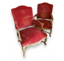 Paire de fauteuils style Régence dorés
