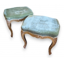 Paire de tabourets Louis XV dorés