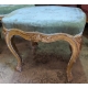 Paire de tabourets Louis XV dorés