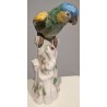 Paire de perroquets en porcelaine