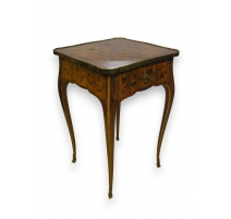 Table carrée style Louis XV modèle HUET