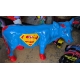 Petite vache en résine SUPERMAN