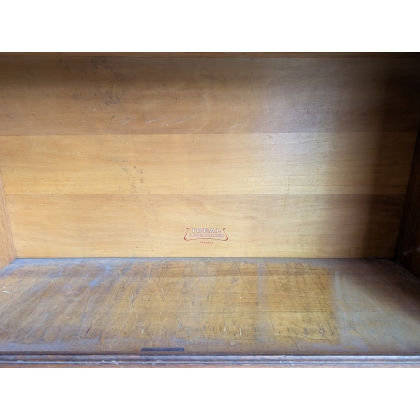 IDEAL display cabinet by F. Soennecken