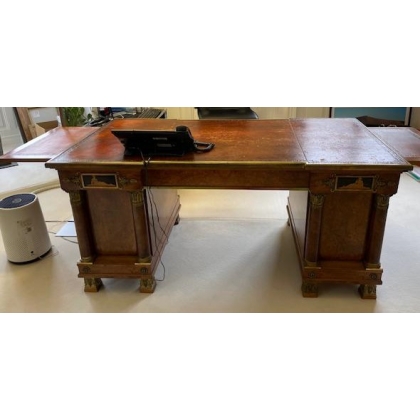 Ensemble bureau et bibliothèque par LINKE