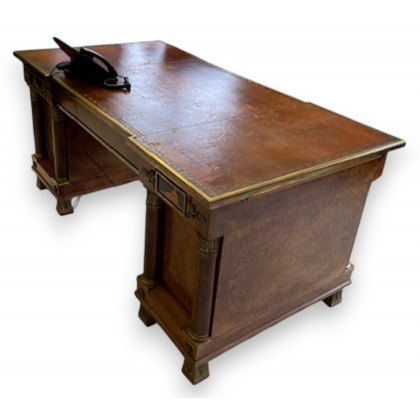 Ensemble bureau et bibliothèque par LINKE