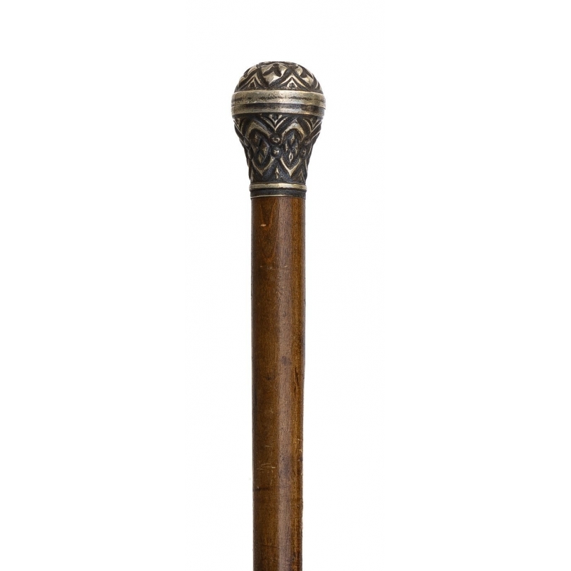 Umbrella walking stick with a silver-coloured metal knob