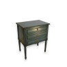 Chevet style Louis XVI laqué vert avec