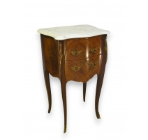 Chevet style Louis XV, dessus marbre