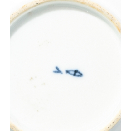 Sucrier en porcelaine de Nyon, période Dortu