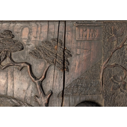 Paire de panneaux en bois sculpté