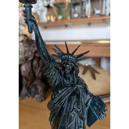 Statue de la liberté en bronze