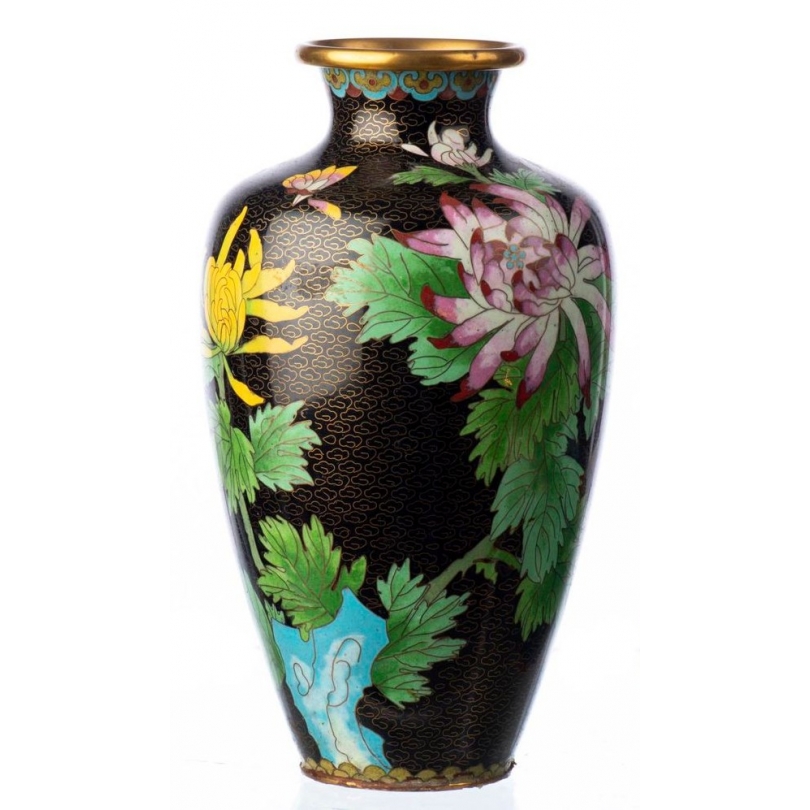 Vase en émail cloisonné Fleurs, fond noir