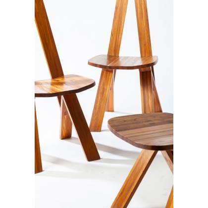 Suite de 4 chaises S45 par CHAPO