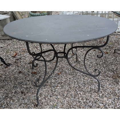 Table ronde en fer forgé noir
