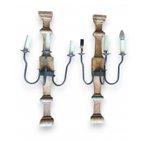 Paire d'appliques Balustre en fer forgé et bois
