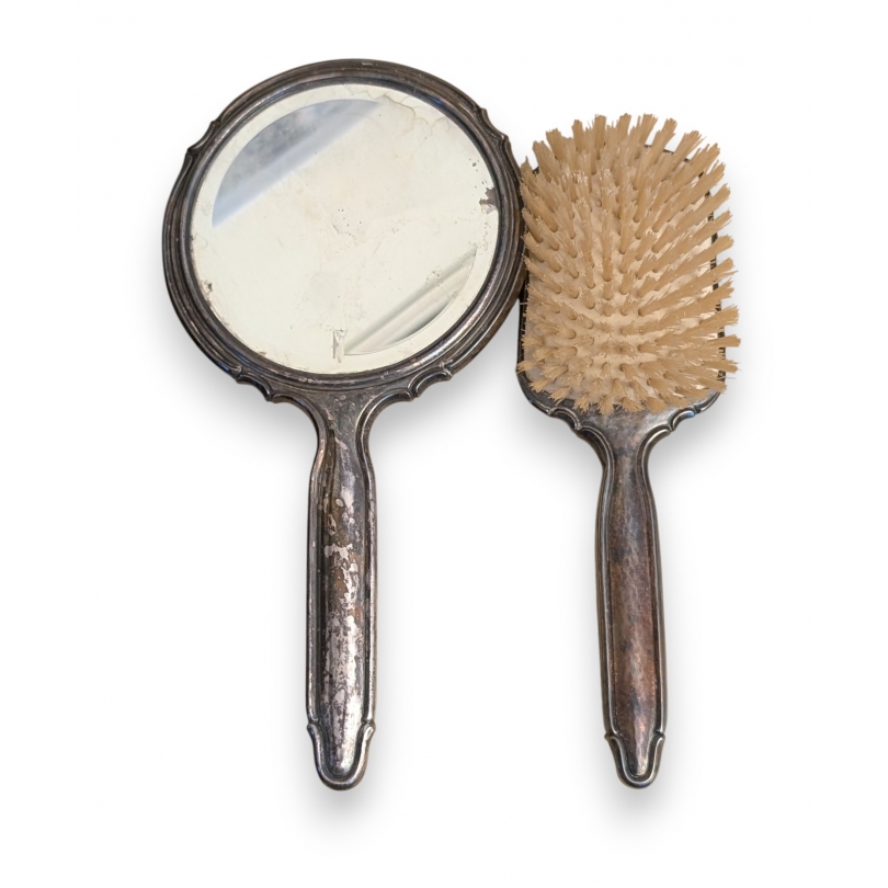 Garniture de coiffeuse en argent