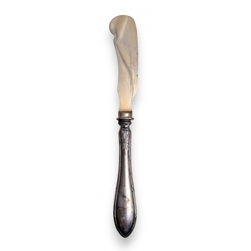 Couteau à beurre en argent JEZLER