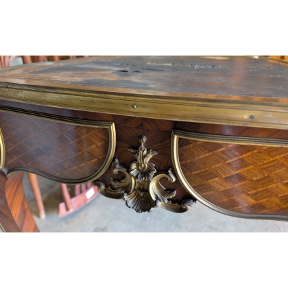 Petit bureau plat Napoléon III