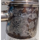 Paire de carafes en verre gravé et argent