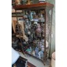  Vitrine à 1 porte. sur  Moinat SA  - Antiquités décoration