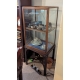 Paire de vitrines Edwardian.