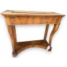 Paire de consoles pieds pattes de lion en noyer