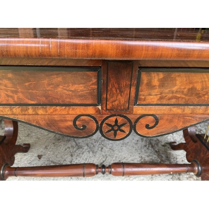Table lyre à abattants en acajou