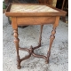Table d'appoint carrée Louis XIII