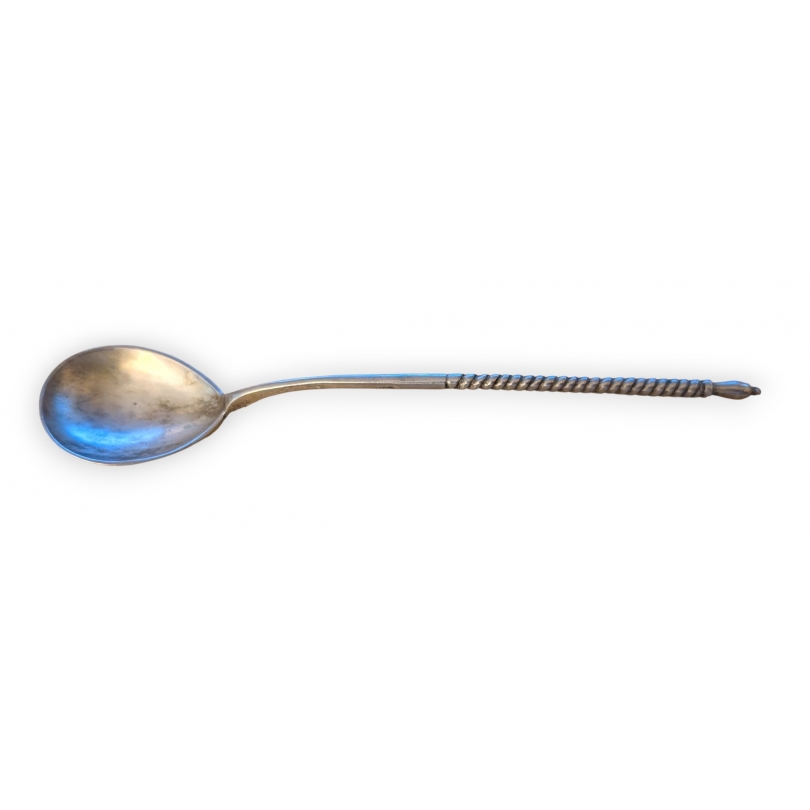 Cuillère en argent 84