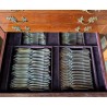 Ménagère ERCUIS dans son cabinet