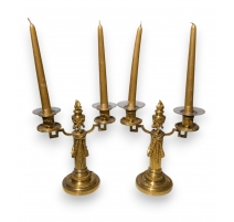 Paire de bougeoirs Louis XVI dorés