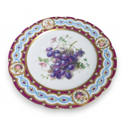 Assiette \"Raisins\" par BOYER