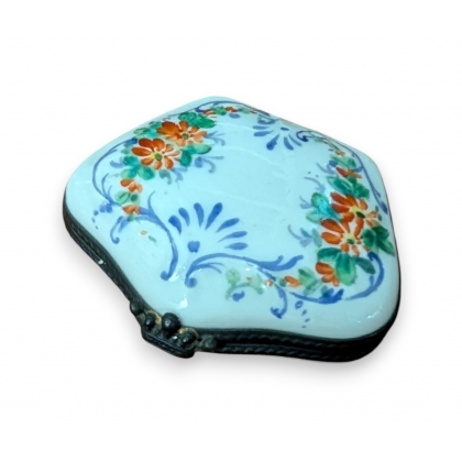 Boite en porcelaine \"Fleur\"