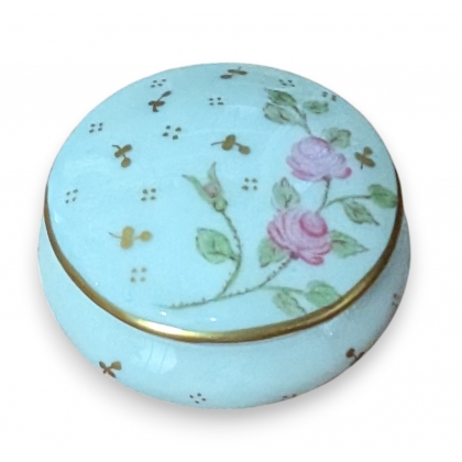Boite en porcelaine \"Roses\"