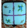 Boite carrée en porcelaine \"Fleurs\"
