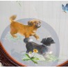 Ecran en soie brodée Chiens