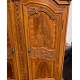 Armoire fribourgeoise richement sculptée